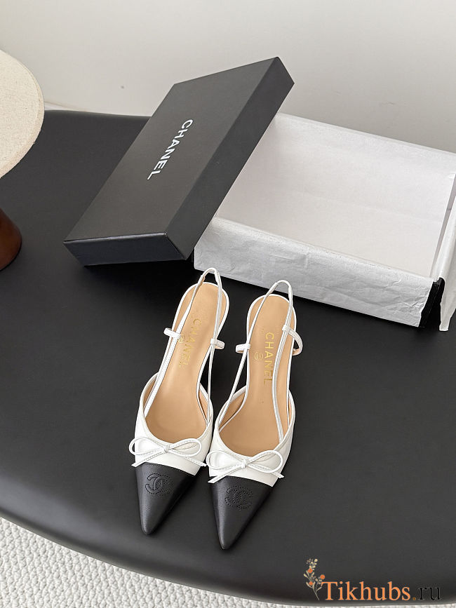 Chanel White & Black CC Bow Slingback Heels. - 1