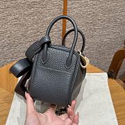 Hermès Lindy Black Bag 19x13x9.5cm - 6