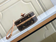 Louis Vuitton Petite Boite Chapeau 17.5x16.5x7.5cm - 5