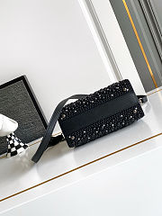 Valentino Garavani Mini VSling Handbag With Sparkling Embroidery 19 x 13 x 9 cm - 4