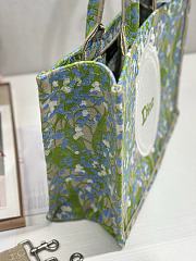 Dior Book Tote features the Multicolor Lily of the Valley embroidery 36×28 cm - 5