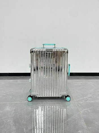  Rimowa x Tiffany & Co. Rock Cut Cabin Suitcase 