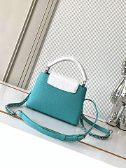 Louis Vuitton Capucines Sky Blue Bag 21 x 14 x 8 cm - 5