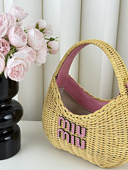 Miu Miu Wander Wicker Pink Handbag 20x12x6cm - 2