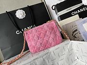Chanel Tweed Quilted Pearl Twist Mini Square Flap 12.5×17×5cm - 4