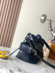 Louis Vuitton CarryAll Cargo PM 33.5x23x15cm - 6
