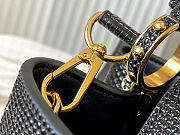  Louis Vuitton Capucines Lizard leather with Monogram studs Bag 27x18x9 cm - 5