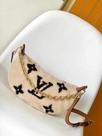 Louis Vuitton Over The Moon 27.5x16.0x7.0 cm