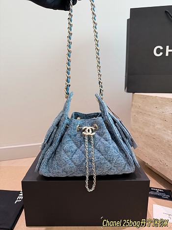  Chanel 25 Mini Washed Denim Handbag 25x22x15cm