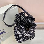Burberry Medium Check Bucket Bag 27.5x 16x 29cm - 5