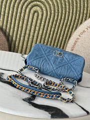  Chanel 19 Flap Bag Denim Blue 26x9x16cm - 6