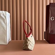 Gucci Small Pouch With Strap And Plaque 22x14x5.5cm - 5