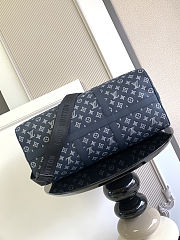 Louis Vuitton Keepall Bandoulière 50 Shadow Blue 50x29x23cm - 4