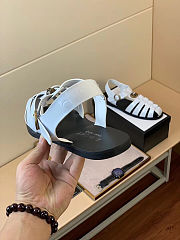 Gucci Fisherman White Sandals - 6