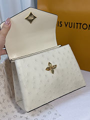 Louis Vuitton Rose des Vents White Bag 19cm - 5