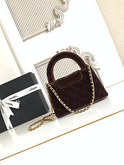 Chanel 24A Velvet Kelly Bag 13x19x7cm - 3