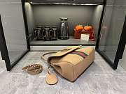 Gucci Paparazzo medium top handle bag 32x 24x 17cm - 2