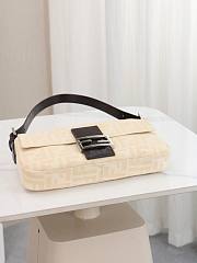 Fendi Zucca Baguette Cream Medium Bag 26x15x4cm - 6