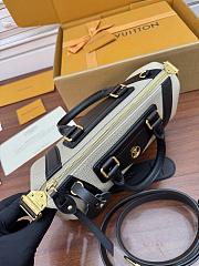 Louis Vuitton Biker PM 30x12x12CM - 6