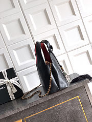 CHANEL Métiers d'art Calfskin Chic Lady Shopping Bag Black 32×32×11cm - 2
