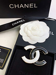 Chanel Black and White Enamel CC Logo Brooch - 6