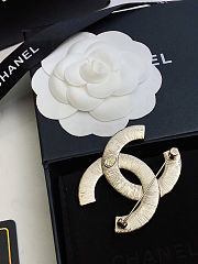 Chanel Black and White Enamel CC Logo Brooch - 4