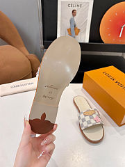  Louis Vuitton Lily Flat Mule - 3