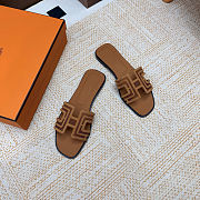 Hermes Geometric Embroidered Oran Sandals - 3