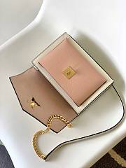 Louis Vuitton MyLockMe Chain Bag 22.5x17.0x5.5cm - 5
