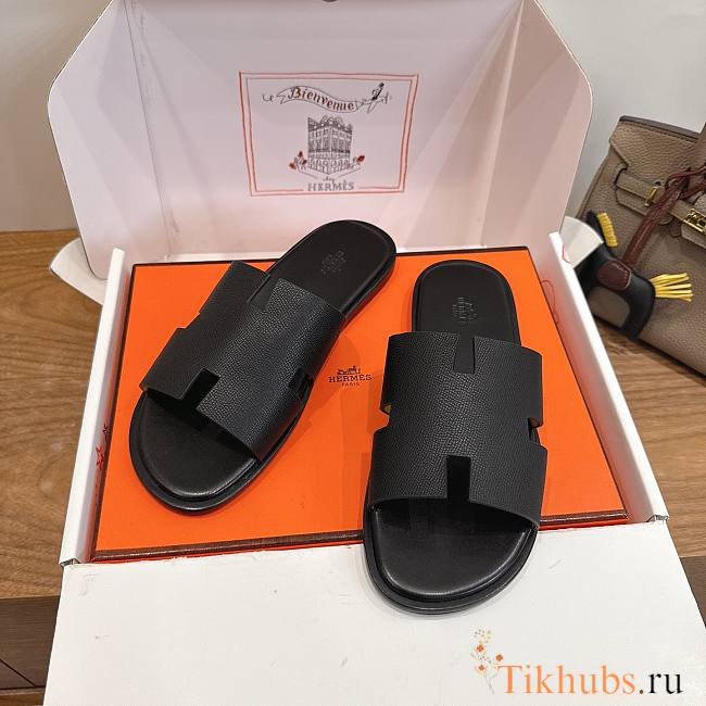 Hermès Men's Izmir Sandals Black Epsom Leather - 1
