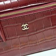 Chanel Large Vanity Case with Chain Croc-Embossed Calfskin Burgundy 17x19x5cm - 2