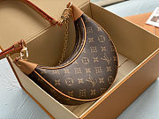 Louis Vuitton Loop Monogram Brown 23 x 13 x 6 cm - 3