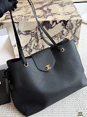 Chanel Large Shopping Bag in Grained Calfskin & Gold-Tone Metal Black 36x46x20cm - 6