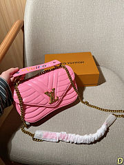 Louis Vuitton New Wave 22×14×6 cm - 2