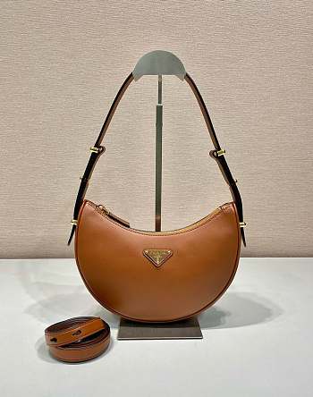 Prada Arqué Small Leather Shoulder Bag 22.5 x 18.5 x 6.5cm